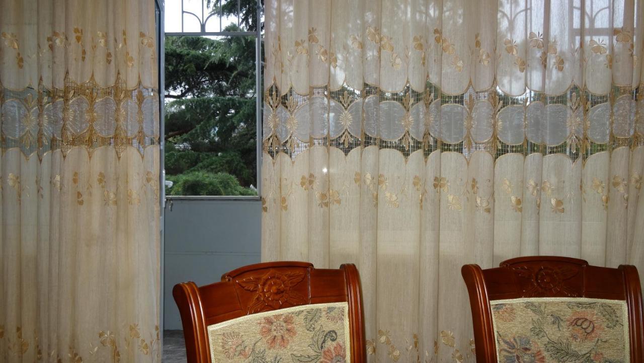Apartment Vake-Saburtalo Tiflis Dış mekan fotoğraf